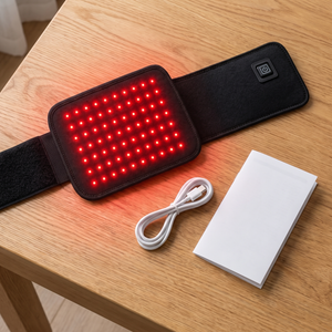 ThermaLight360 Mini pad, strap, USB-C cable and manual